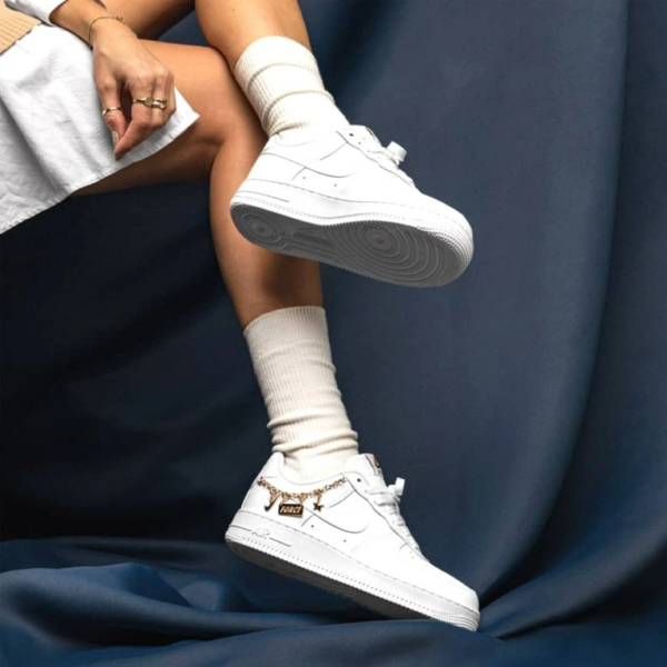 Giày Nike Wmns Air Force 1 '07 LX 'Lucky Charms' DD1525-100 - Ảnh 4