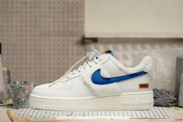 Giày Nike Wmns Air Force 1 '07 'Sherpa Fleece' DO6680-100 - Ảnh 4