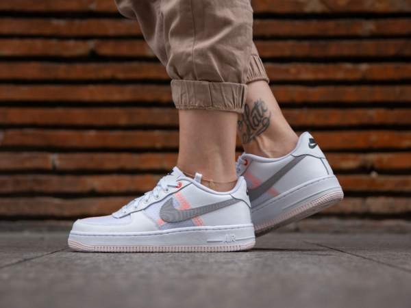 Giày Nike Air Force 1 LV8 1 GS 'White Hyper Crimson' AV0743-100 - Ảnh 5