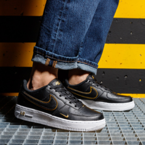 Giay Nike Air Force 1 LV8 'Black' DM3322-001