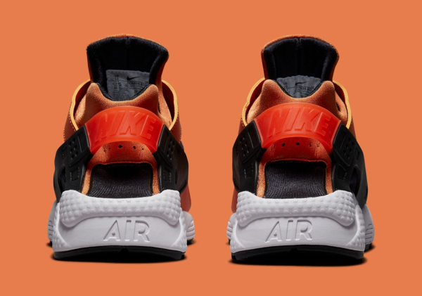 Giày Nike Air Huarache 'Hot Curry' DO6694-800 - Ảnh 5