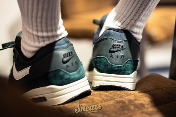 Giày Nike Air Max 1 'Outdoor Green' AH8145-303 - Ảnh 3