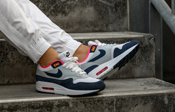 Giày Nike Wmns Air Max 1 'Midnight Navy Pink' 319986-116 - Ảnh 5