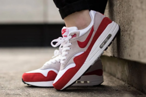 Giay Nike Air Max 1 GS 'Red' 555766-146