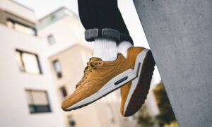 Alternative view of Giày Nike Air Max 1 Premium 'Wheat' 875844-701