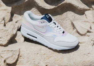 Giay Nike Air Max 1 'Air Max Day La Ville Lumiere' DQ9326-100