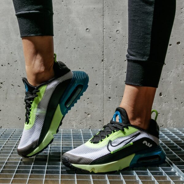 Giày Nike Air Max 2090 GS 'Volt Blue' CJ4066-101 - Ảnh 5