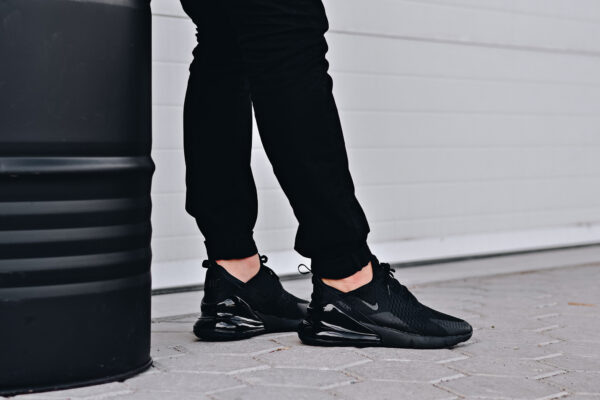 Giày Nike Air Max 270 'Triple Black' AH6789-006 - Ảnh 3
