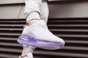 Alternative view of Giày Nike Air Max 720 'Oxygen Purple' AR9293-009