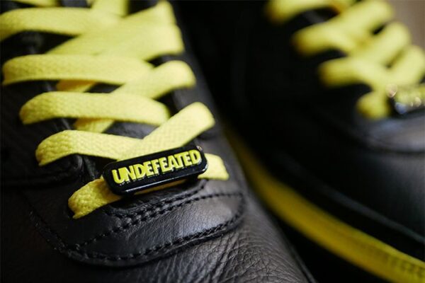 Giày Nike Undefeated x Air Max 90 'Black Optic Yellow' CJ7197-001 - Ảnh 7