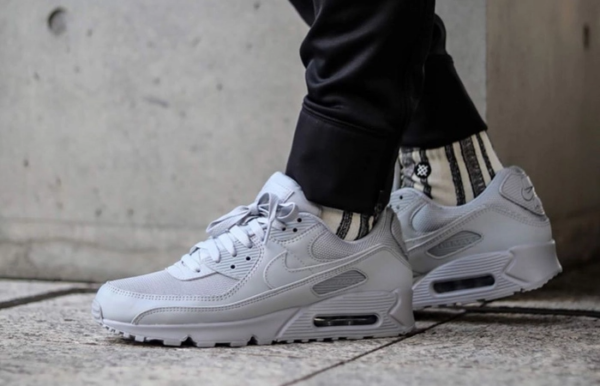 Giày Nike Air Max 90 Recraft 'Triple White' CN8490-100 - Ảnh 3