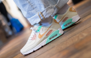 Giay Nike Air Max 90 'Happy Pineapple' DC5211-100