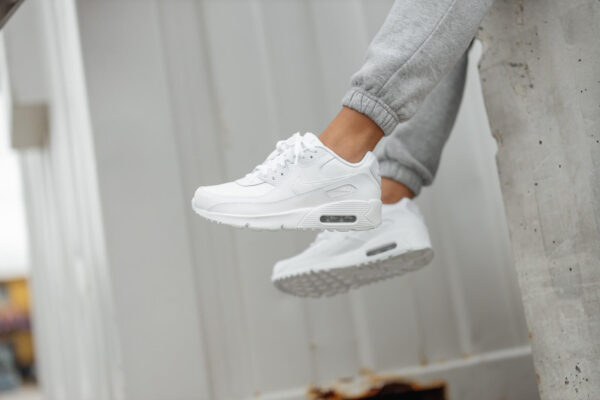Giày Nike Air Max 90 Leather GS 'White' CD6864-100 - Ảnh 2