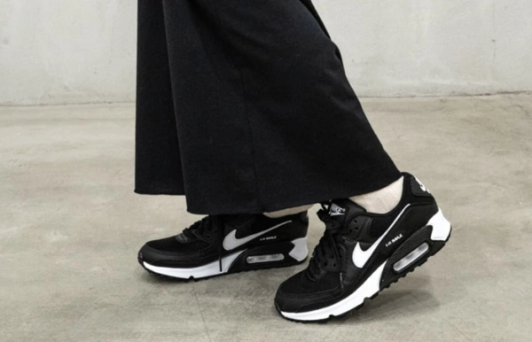 Giày Nike Air Max 90 'Black' DH8010-002 - Ảnh 4