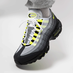 Alternative view of Giày Nike Air Max 95 OG GS 'Neon' Yellow 2020 CZ0910-001