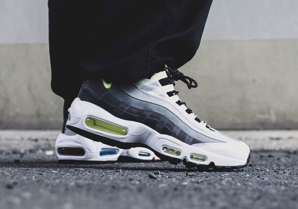 Giày Nike Air Max 95 QS Greedy 2.0 CJ0589-001 - Ảnh 7