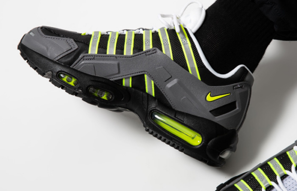 Giày Nike Air Max 95 NDSTRKT Neon CZ3591-002 - Ảnh 5