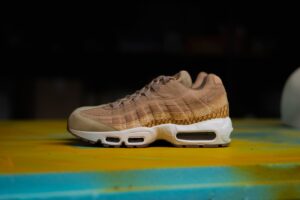 Alternative view of Giày Nike Air max 95 premium SE 'Vachetta Tan' 924478-201