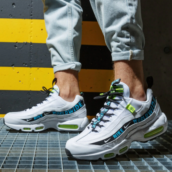 Giày Nike Air Max 95 Worldwide Pack White CT0248-100 - Ảnh 3