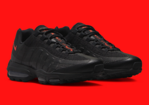 Giay Nike Air Max 95 Ultra 'Black Crimson' DX2658-001