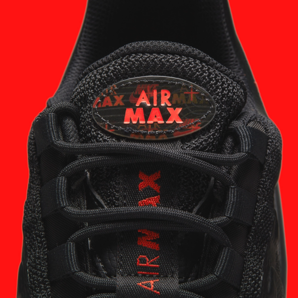 Giay Nike Air Max 95 Ultra 'Black Crimson' DX2658-001