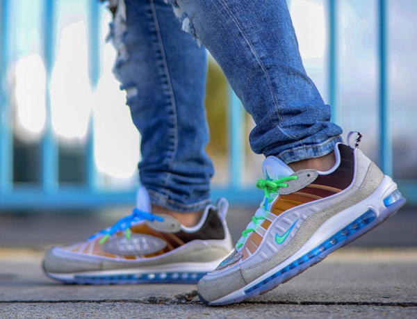 Giày Nike Air Max 98 'On Air: NYC La Mezcla' CI1502-001 - Ảnh 2