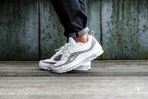 Giày Nike Air Max 98 Exotic Skins 'Snakeskin' AO9380-100 - Ảnh 3