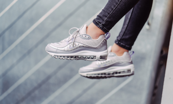 Giày Nike Wmns Air Max 98 'Lilac Metallic Silver' BV6536-001 - Ảnh 3