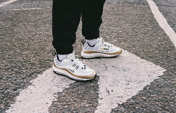 Giày Nike Air Max 98 'UK Edition' AJ6302-100 - Ảnh 6