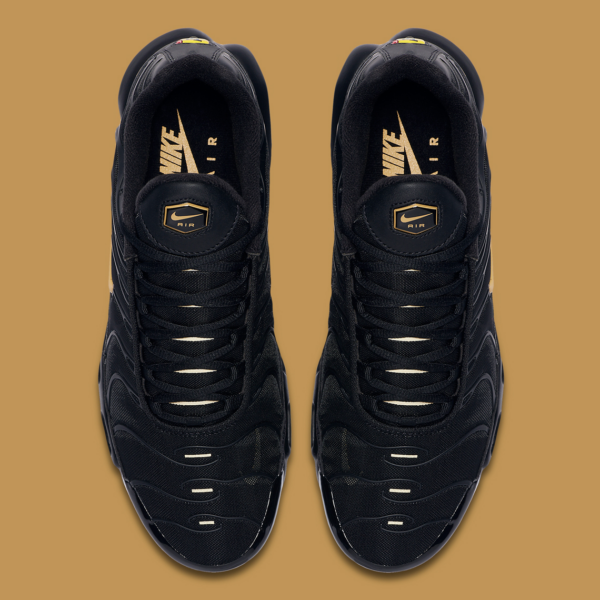 Giày Nike Air Max Plus 'Black Gold' CU3454-001 - Ảnh 2