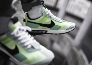 Giay Nike Air Max Pre-Day 'Liquid Lime' DD0338-300