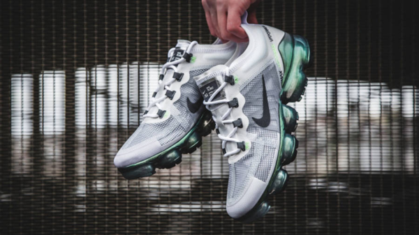 Giày Nike Air VaporMax 2019 'Lime Blast' AT6810-100 - Ảnh 4