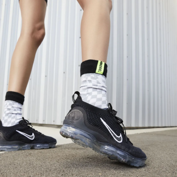 Giày Nike Wmns Air VaporMax 2021 Flyknit 'Black Speckled' DC4112-002 - Ảnh 3