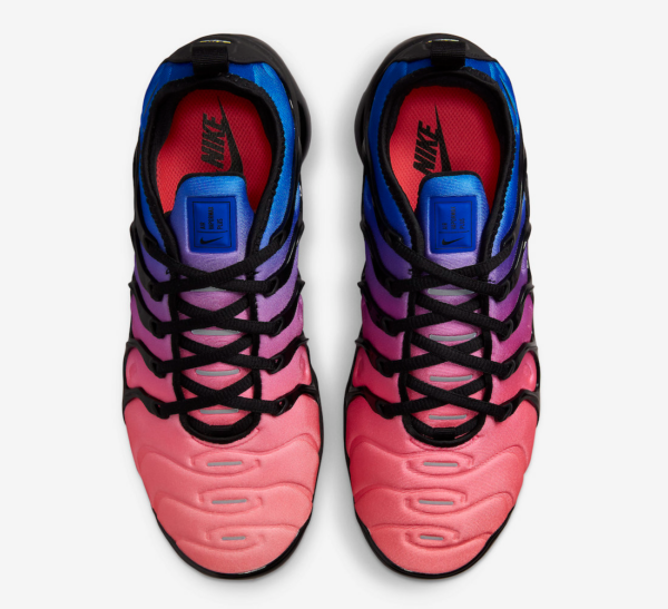 Giay Nike Air VaporMax Plus 'Cotton Candy' DX2746-400