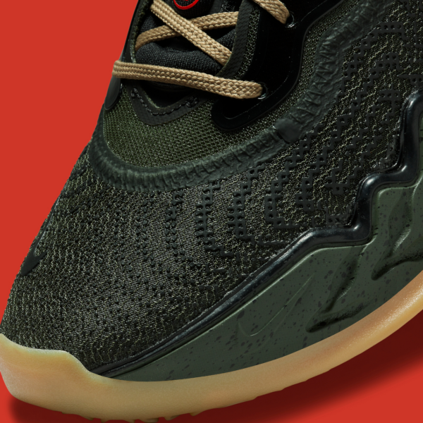 Giay Nike Air Zoom G.T. Run 'Black Red Gum' CZ0202-300
