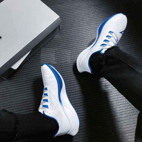 Giày Nike Air Zoom Pegasus 37 'Kentucky' CZ5382-100 - Ảnh 3
