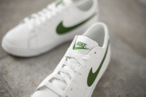 Alternative view of Giày Nike Blazer Low 'White Green' CZ7576-101