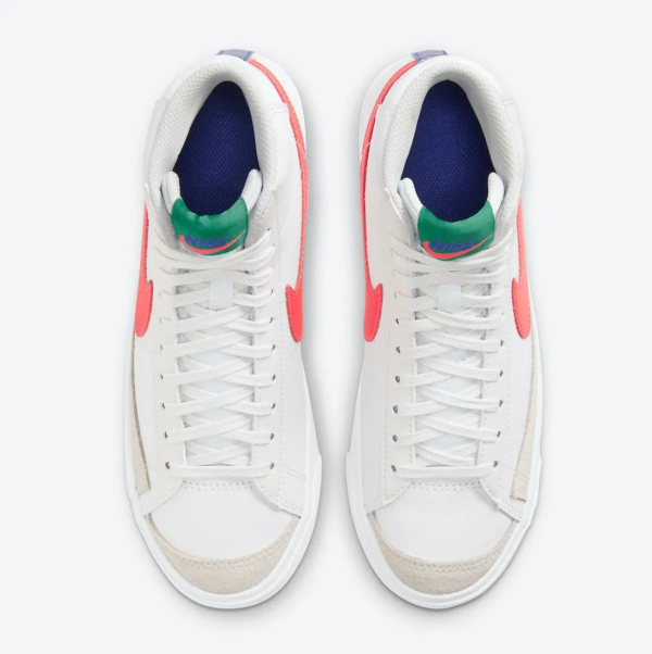 Giày Nike Blazer Mid 77 GS 'Platinum Tint Bright Crimson' DA4086-004 - Ảnh 4