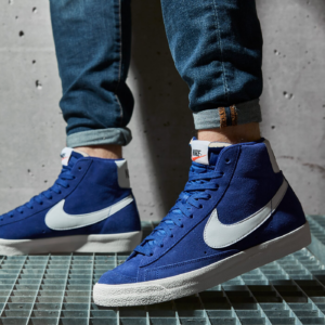 Alternative view of Giày Nike Blazer Mid '77 Suede 'Deep Royal Blue' CI1172-402
