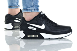 Alternative view of Giày Nike Air Max 90 GS 'Black White' CD6864-010