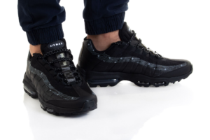 Giay Nike Air Max 95 Ultra 'Topographic' DR0295-001