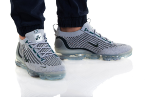 Alternative view of Giày Nike Air VaporMax 2021 'Dark Atomic Teal' DN3074-001