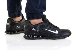 Giay Nike Reax 8 TR Mesh 'Black White' 621716-033