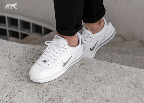 Giày Nike Cortez Basic Jewel 'Metallic Silver' 833238-101 - Ảnh 2