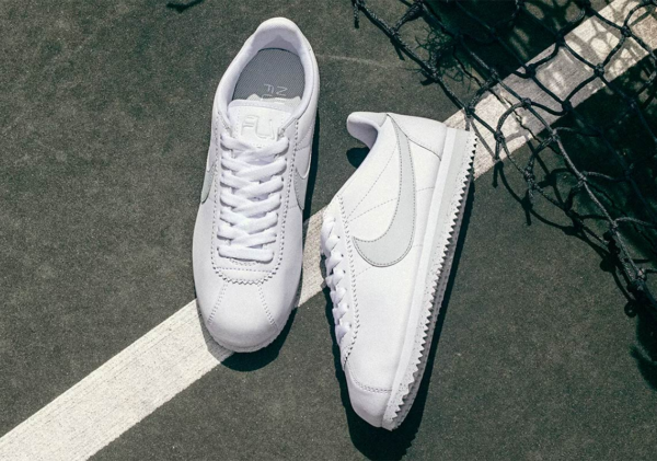 Giày Nike Wmns Classic Cortez Flyleather 'White Light Silver' AR4874-100 - Ảnh 5