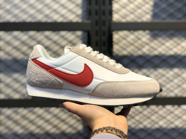 Giày Nike Daybreak SP 'White University Red' BV7725-100 - Ảnh 6