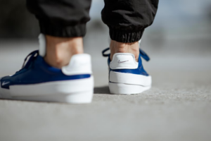 Alternative view of Giày Nike Drop Type LX 'Deep Royal Blue' CN6916-400