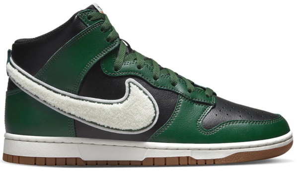 Giay Nike Dunk High 'Chenille Swoosh Black Green' DR8805-001