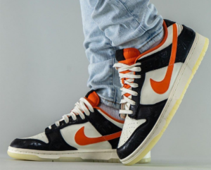 Alternative view of Giày Nike Dunk Low Premium 'Halloween' DD3357-100