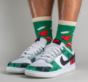 Giay Nike Dunk Low Premium 'Tartan Plaid' DV0827-100